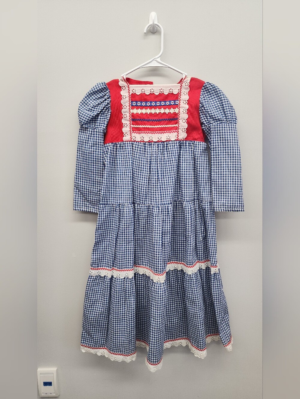 Vintage Youngland Girls 6X Neiman Marcus Gingham Prairie Dress Red White Blue